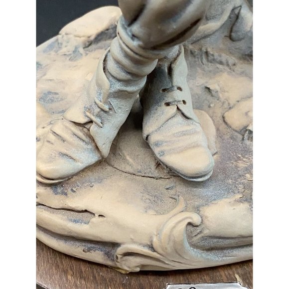 Early 12”Giuseppe Armani Capodimonte Figurine Boy Standing with Umbrella Vintage - Picture 12 of 15